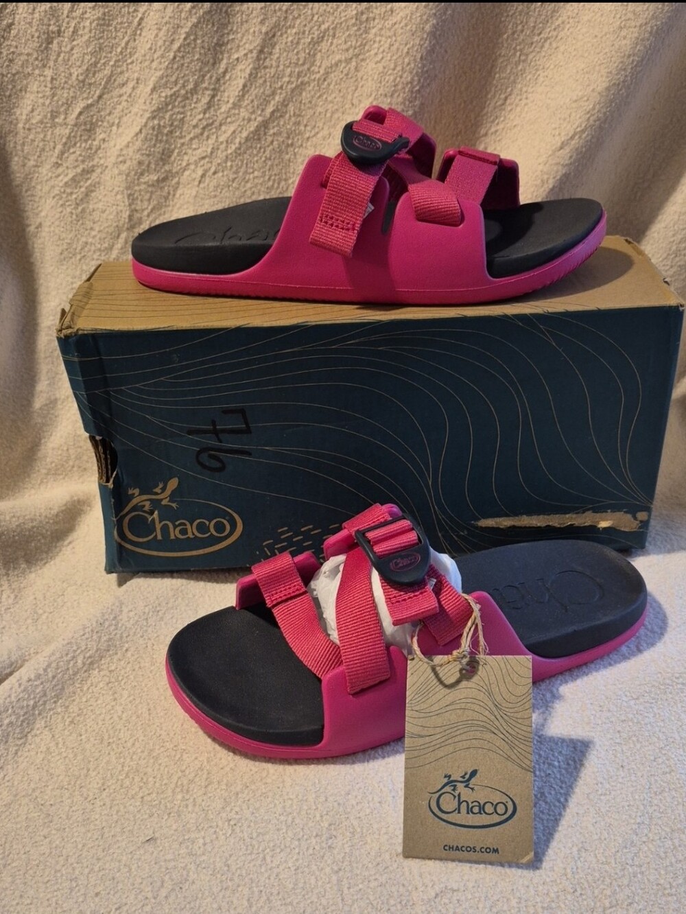 Chaco Little GIrls 4 Pink Adjustable Strap Sandals - New
